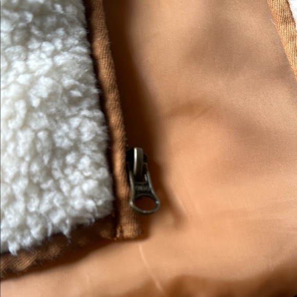 Old Navy Vest - Picture 5 of 8